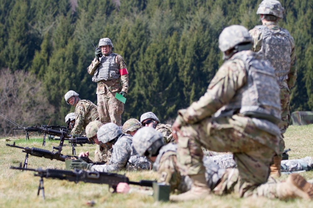Army Reserve brigade maximizes battle assembly training, weapons qualification