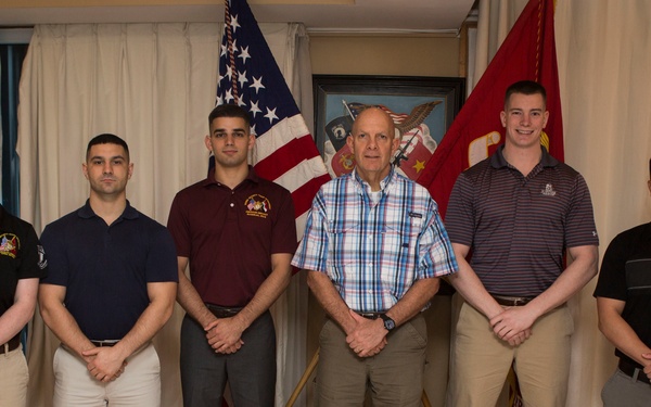 Marines in Hanoi eat breakfast with MARFORPAC Commander