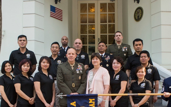 MARFORPAC Commander meets with key leaders in Vietnam