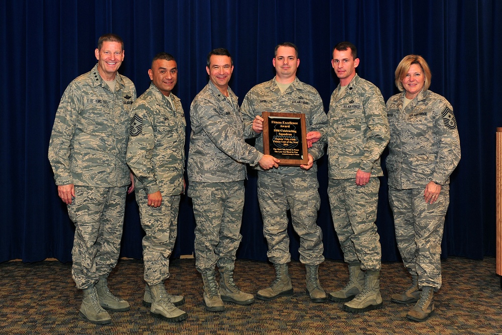 12th Air Force commander visits Offutt AFB