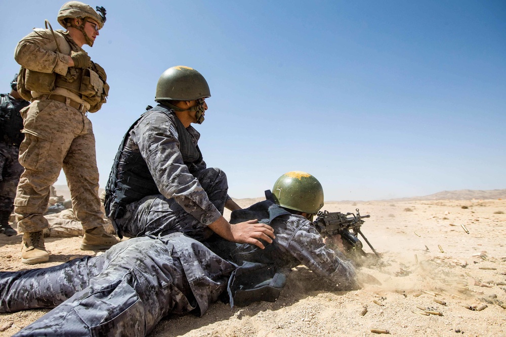 Manning the Machine Guns! BLT 2/6 and Jordanian Marines participate in Bilateral Range