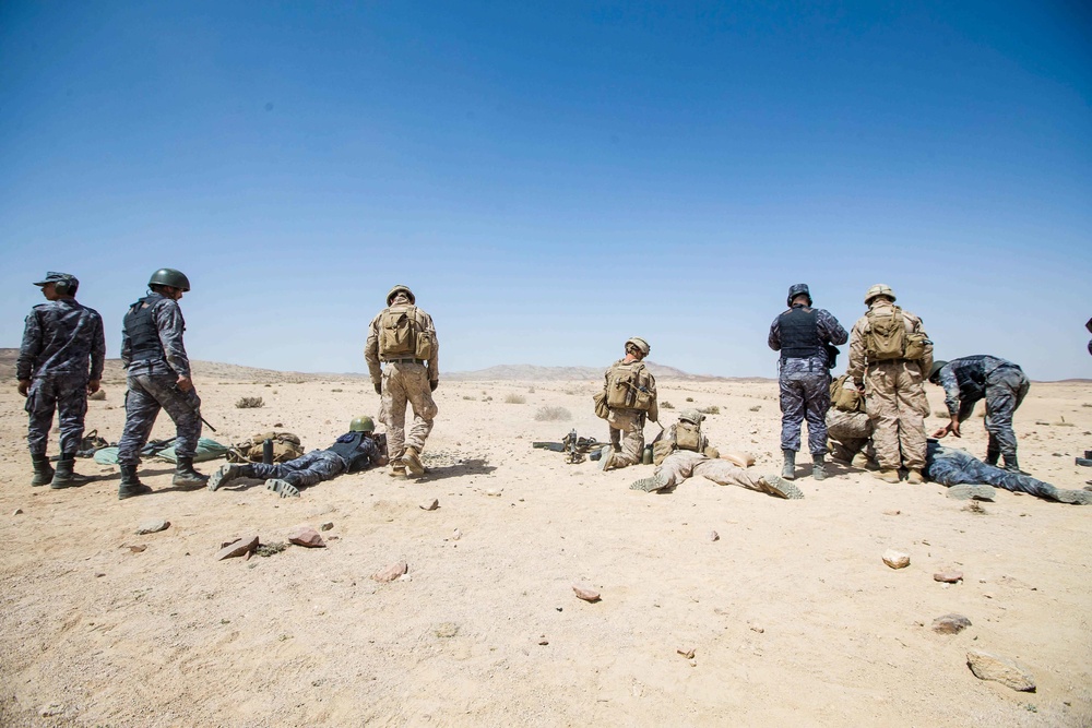 Manning the Machine Guns! BLT 2/6 and Jordanian Marines participate in Bilateral Range