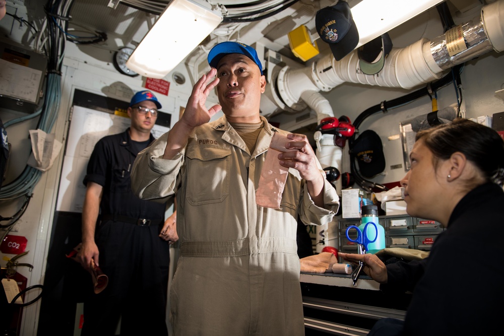 USS Pearl Harbor Conducts Medical Training Drill