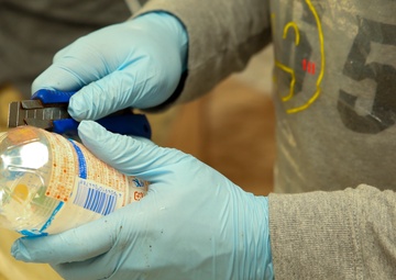 Marines help sort recyclables at Houjin Angel Kobo
