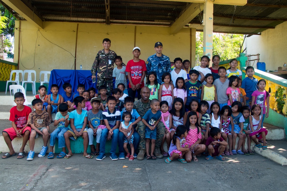 Balikatan 2018: Alibagu Elementary Community Visit