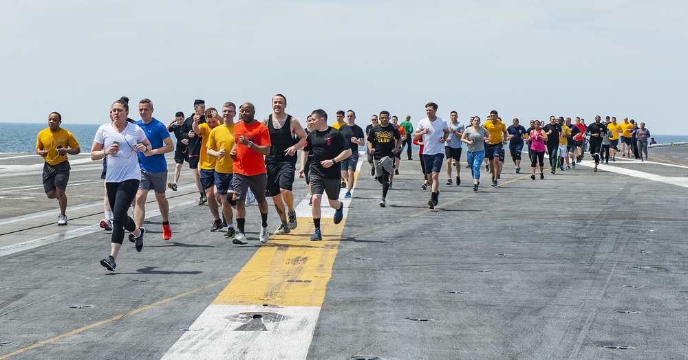 GHWB Sailors Participate in SAPR 5K Run
