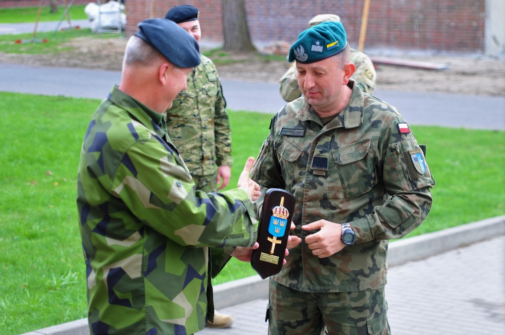 Swedish delegation visits Battle Group Poland