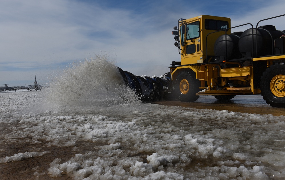 Snow Clean-up 2018