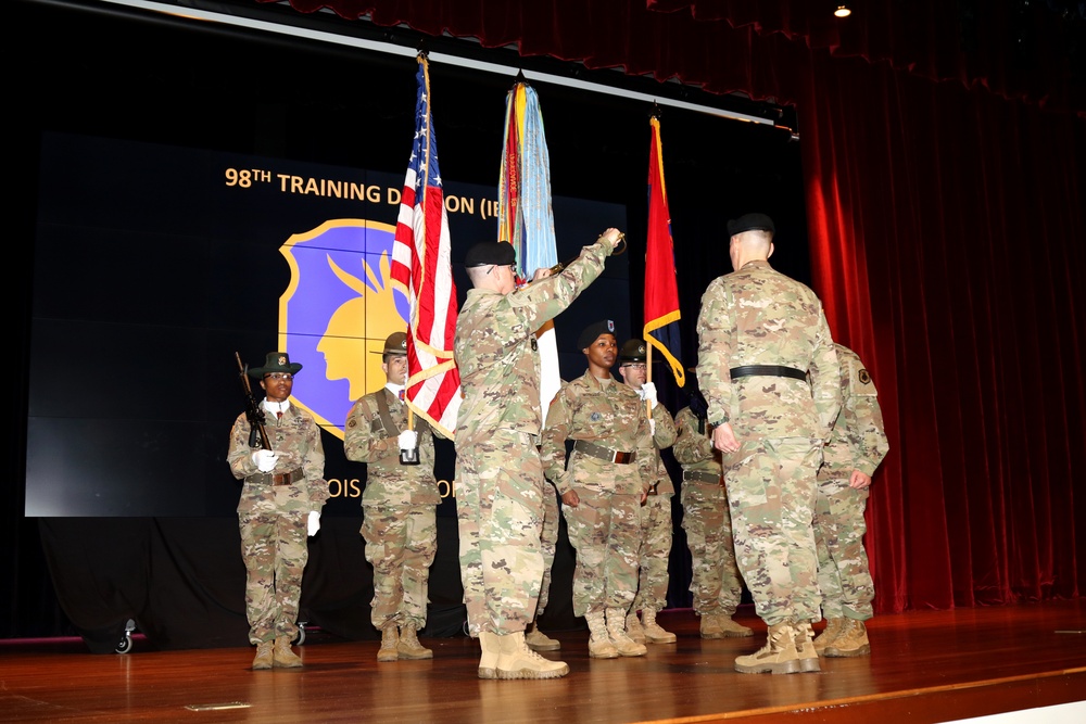 98th Training Division welcomes new CSM