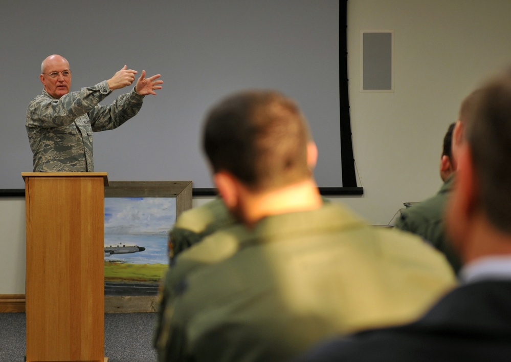 Air Force chief of chaplains visits Offutt and reflects on the past