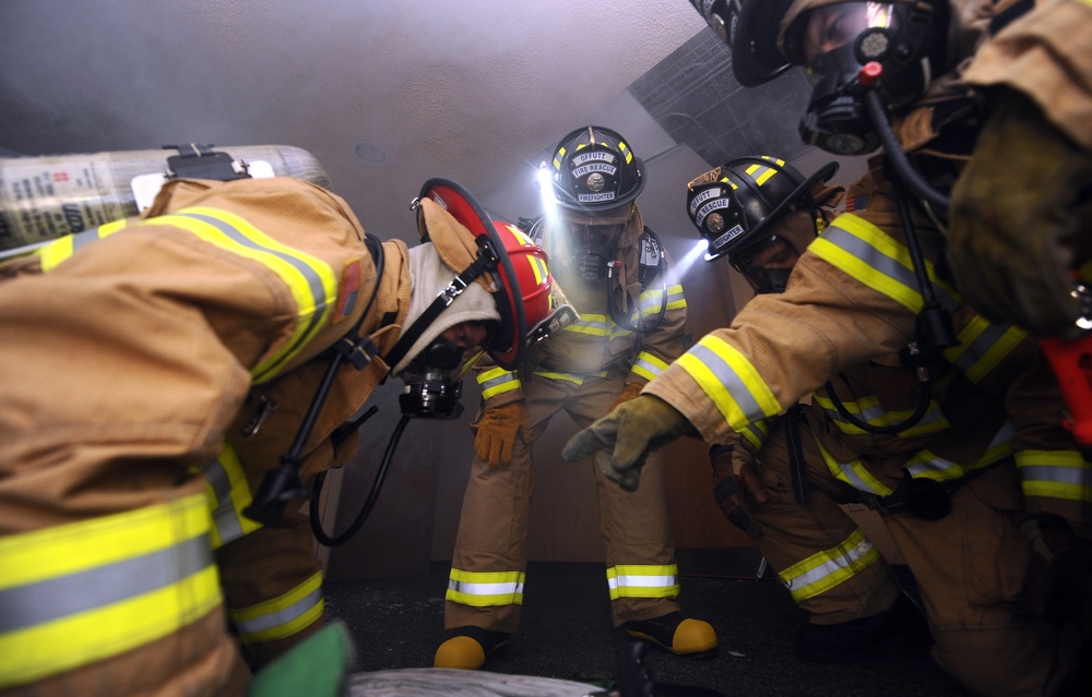 Dvids - Images - Fireman Training [image 6 Of 11]