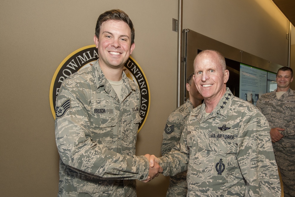 DVIDS - Images - VCSAF visits DPAA [Image 16 of 16]