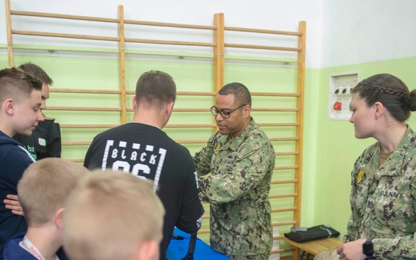 Naval Support Facility Redzikowo Hosts Polish Army