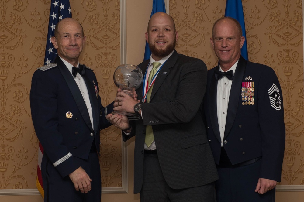 ACC Outstanding Civilian Category I of the Year, Sean McGee, 9th Air Force