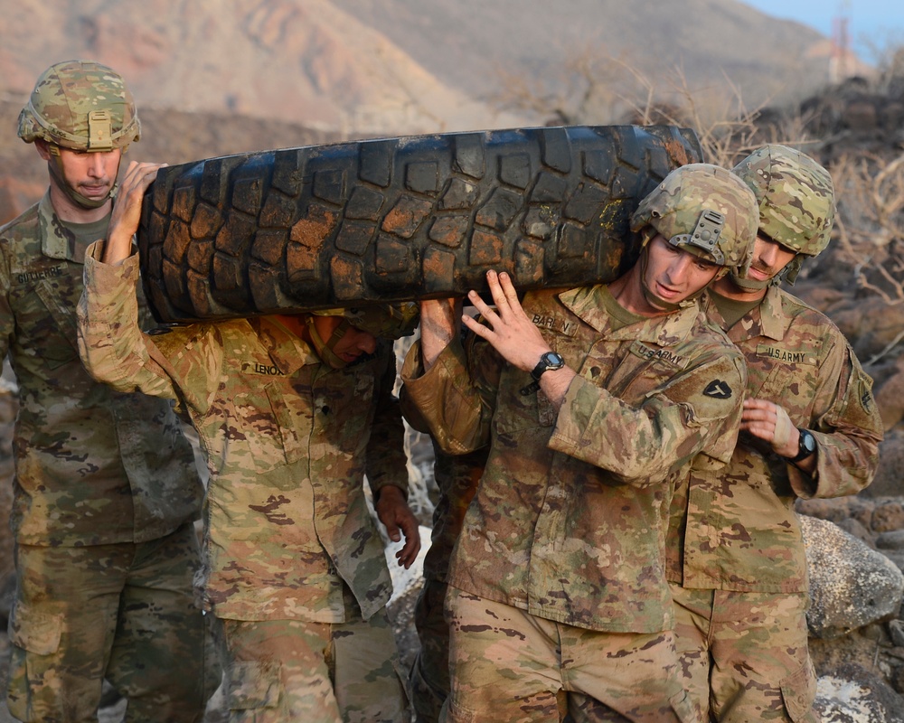 U.S. Army, French Soldiers complete initial phase of French Desert Commando Course