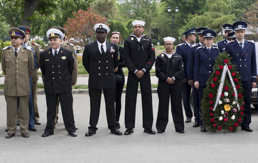 U.S. Navy Honors Romania Veteran’s Day