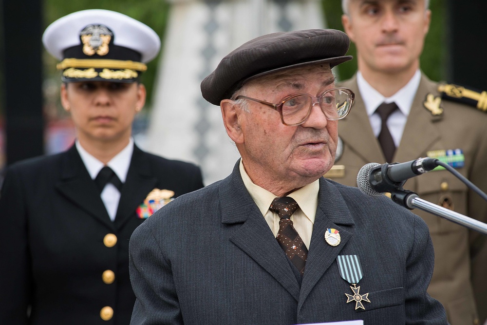 U.S. Navy Honors Romania Veteran’s Day