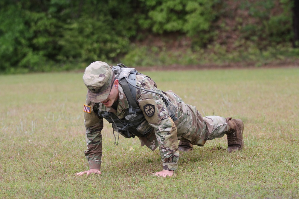 SPC Musarra 8-count push-ups