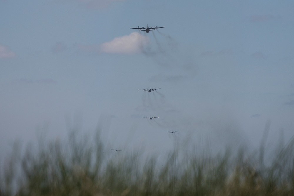 Five ship formation flight at 179th Airlift Wing