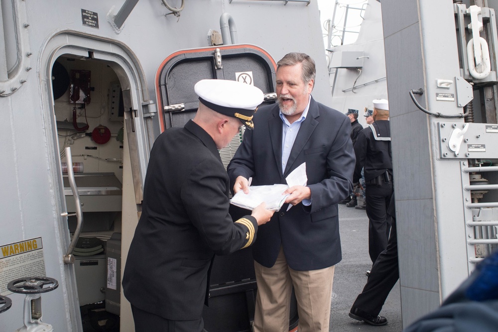 USS Ralph Johnson pulls into Naval Station Everett