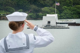 USS Bonhomme Richard (LHD 6) Arrives at Pearl Harbor