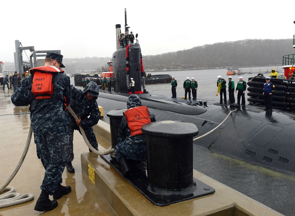 USS San Juan (SSN-751) Returns From Deployment