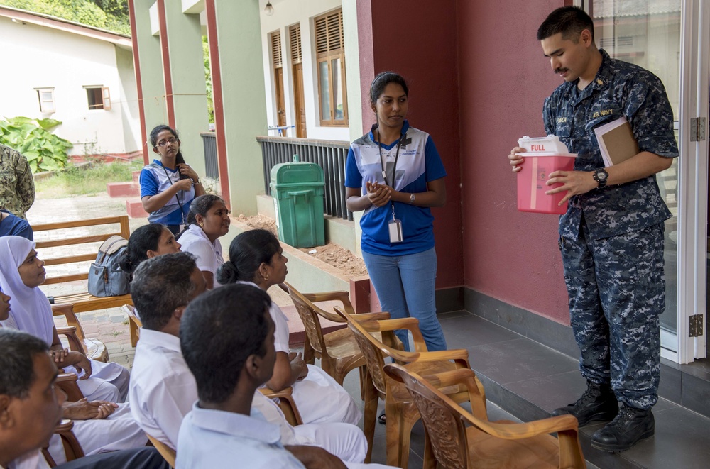 PP18 conducts medical training symposium at Base Hospital Mutur