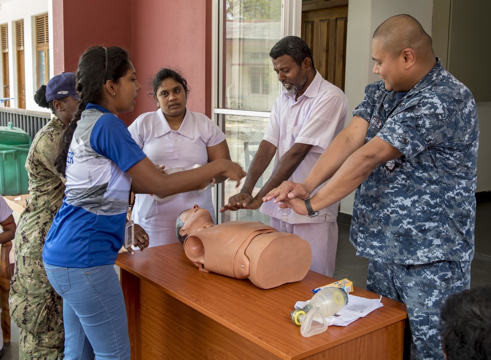 PP18 conducts medical training symposium at Base Hospital Mutur