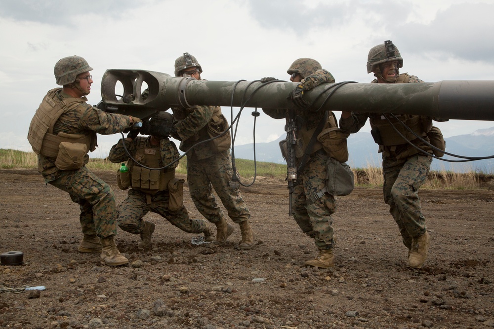 Bravo Battery Marines transition to field during ARTP 18-1