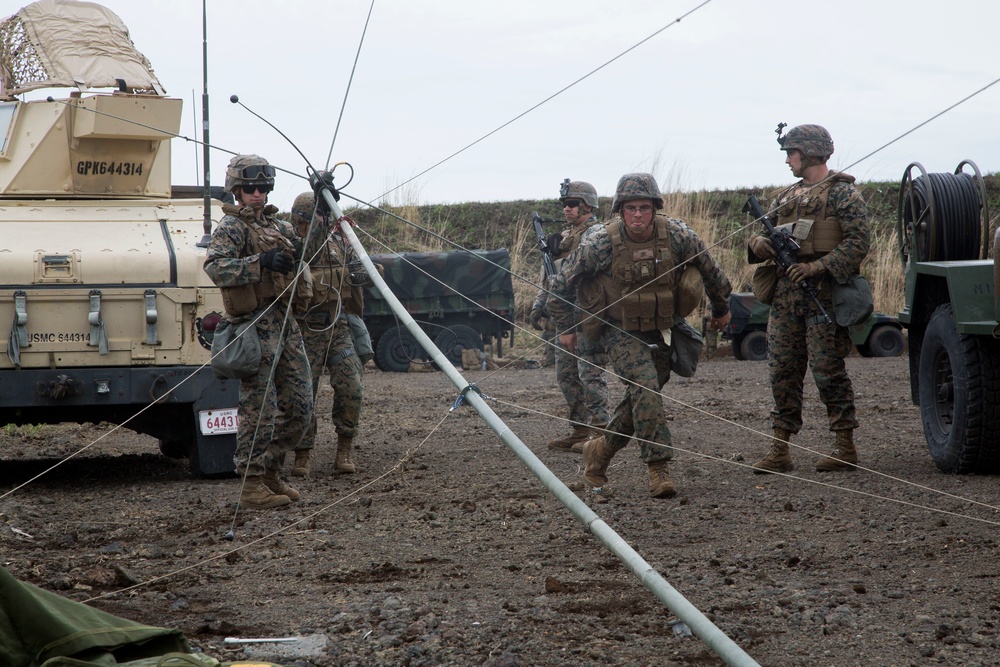 Bravo Battery Marines transition to field during ARTP 18-1