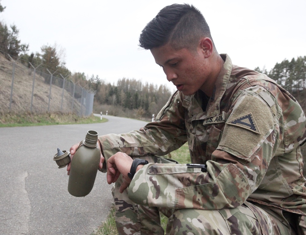 US Soldiers earn German Army Proficiency Badge