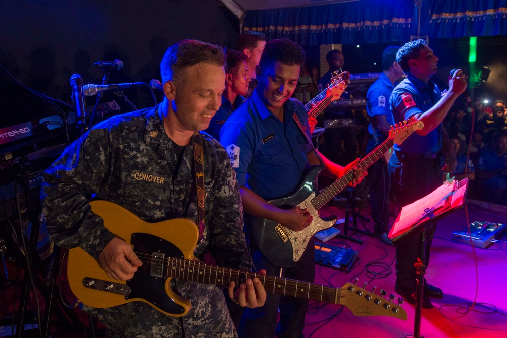 U.S. Pacific Fleet Band performs in Sri Lanka