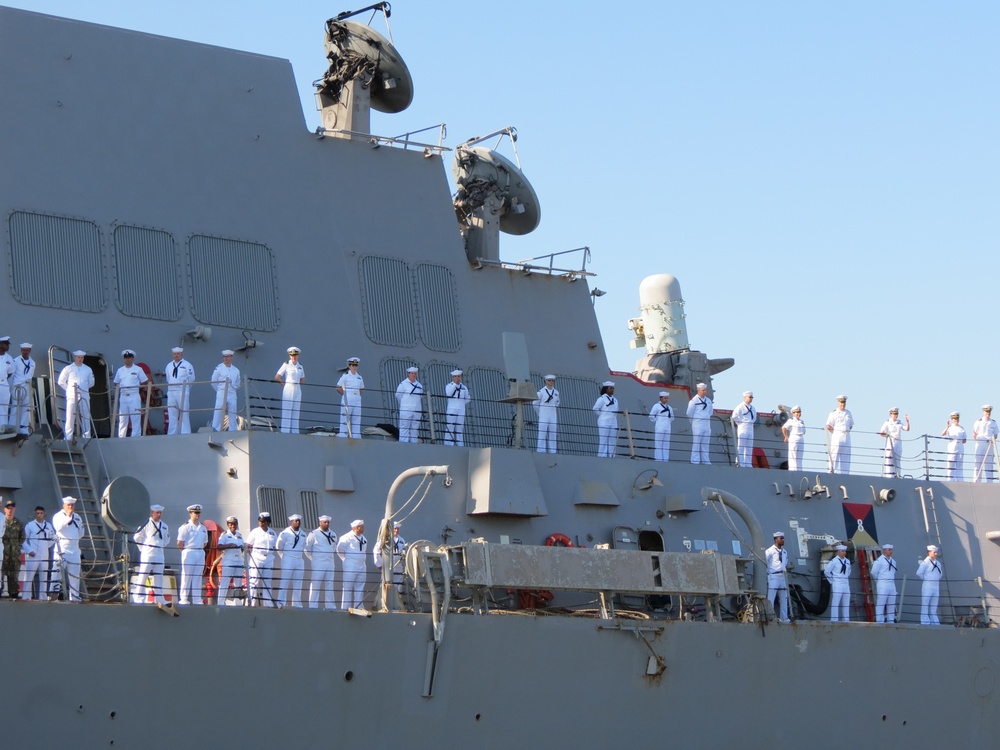 USS Farragut Departing for Deployment