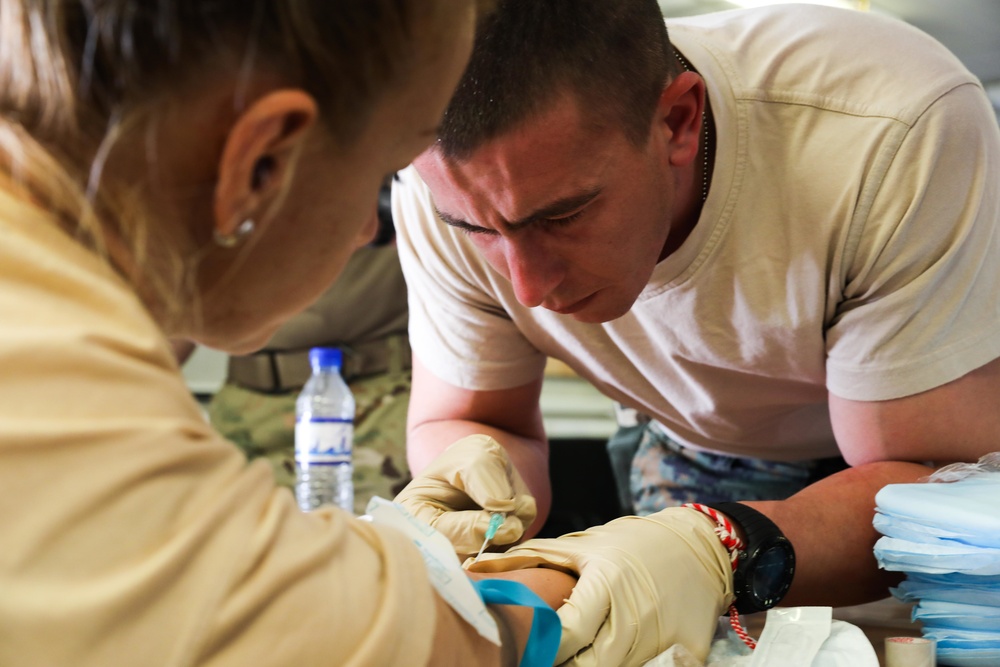 2IBCT Soldier Medics train Bulgarian forces