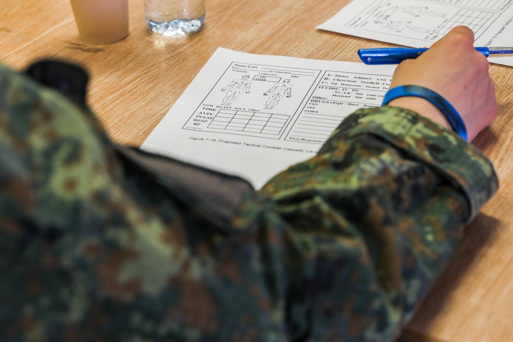 2IBCT Soldier Medics train Bulgarian forces