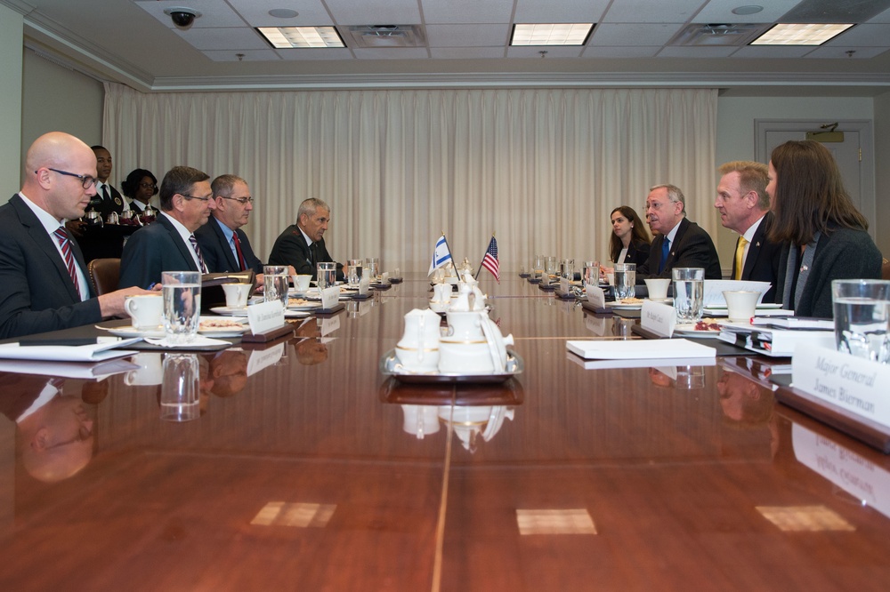 DSD hosts Israeli Director General