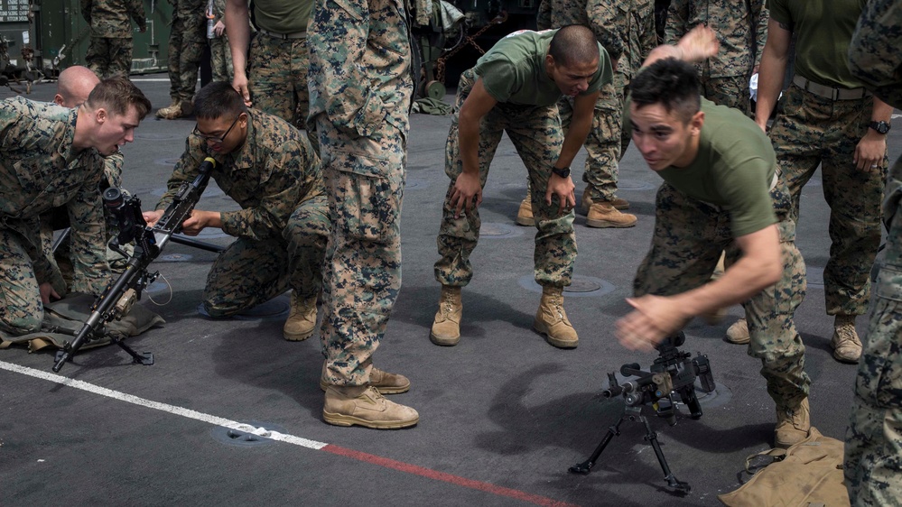 Kilo Company cross trains on the M240B