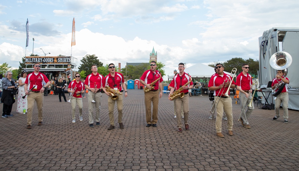 Dixieland Band Hulabaloo