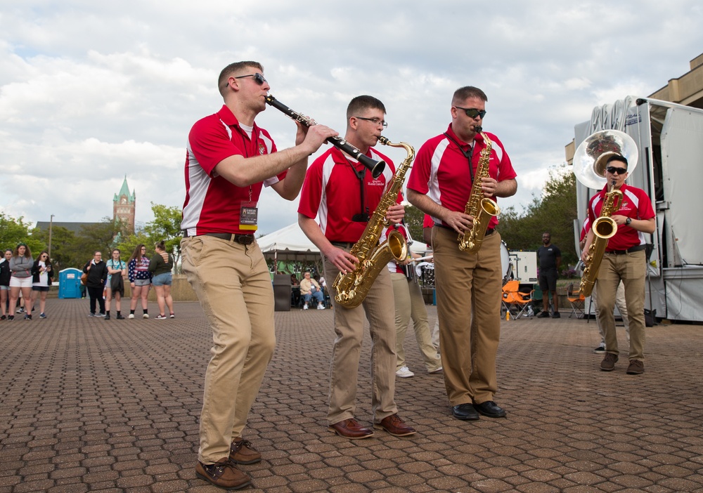 Dixieland Band Hulabaloo