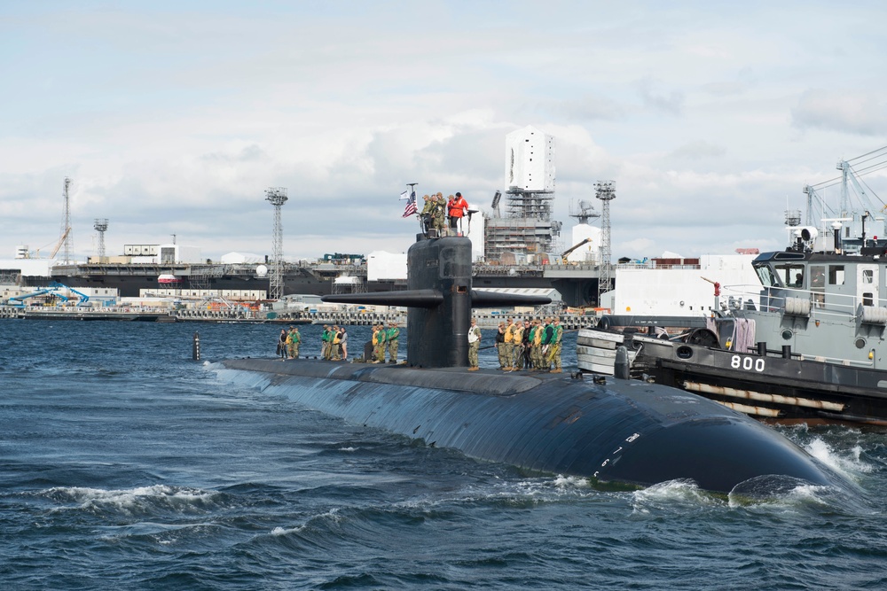 USS Bremerton (SSN 698) Arrives in Bremerton for Decommissioning