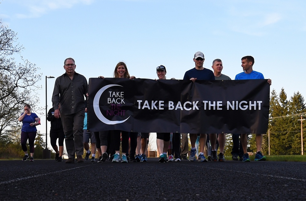 Airmen ‘Take Back the Night’ during SAPR 5K