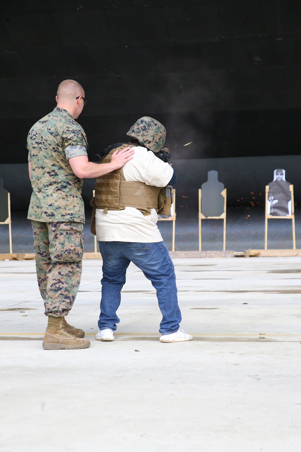 Family members learn what it's like to be a Marine or Sailor