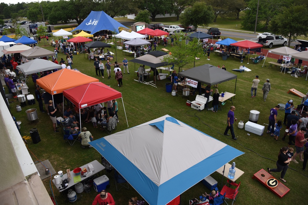 More than 800 attend 6th Annual Crawfish Cook-Off