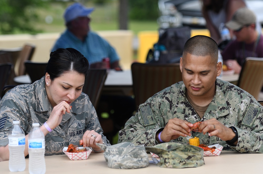 More than 800 attend 6th Annual Crawfish Cook-Off