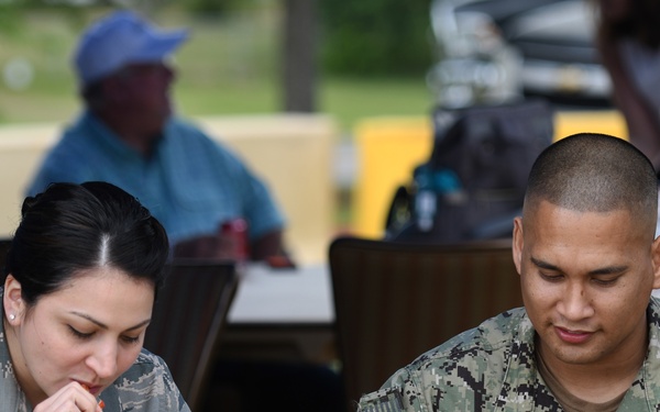 More than 800 attend 6th Annual Crawfish Cook-Off