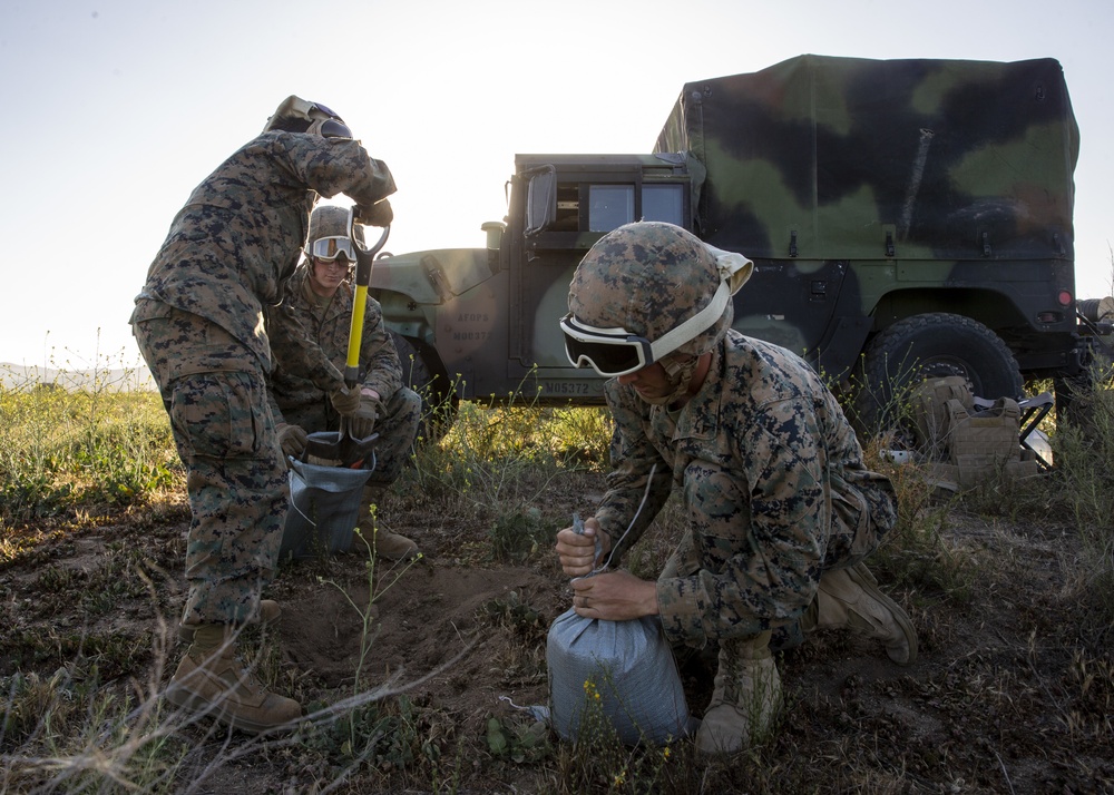 DVIDS - Images - Forward Arming and Refueling Point [Image 7 of 9]