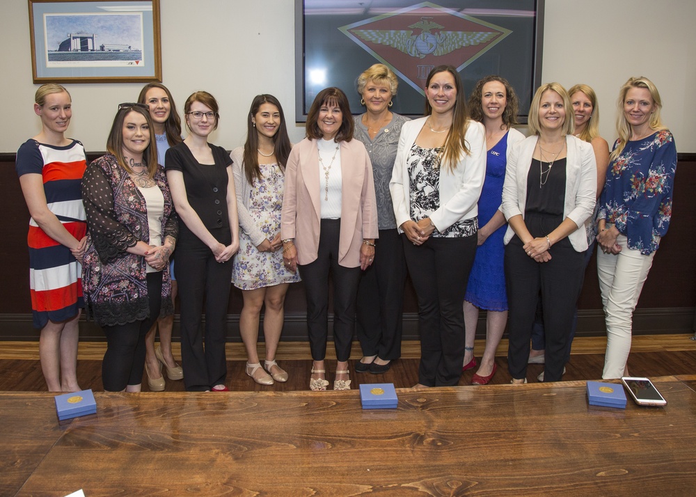 SLOTUS meets with military spouses