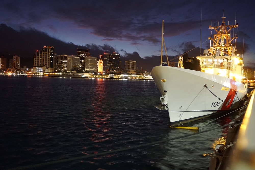 USCGC Oliver Berry observes Honolulu Sunrise