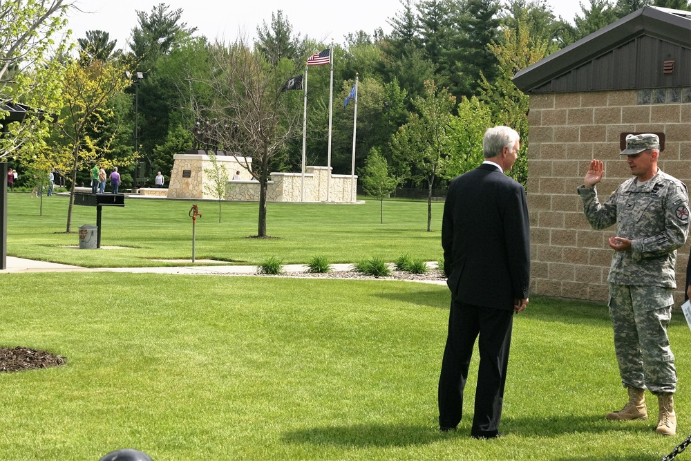 Wisconsin senator visits 2015 Fort McCoy Armed Forces Day Open House