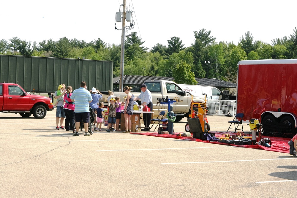 2016 Fort McCoy Armed Forces Day Open House
